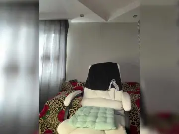 Eva-Bella  live sex cam