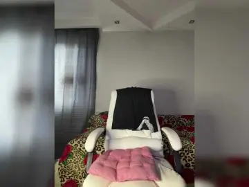 Eva-Bella  live sex cam