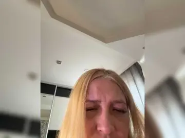 Eva-Bella  live sex cam