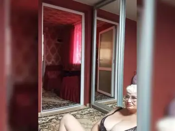 Jemma-Cori  live sex cam