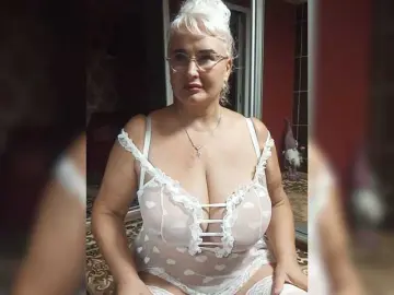 Jemma-Cori  live sex cam