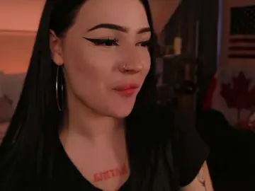 LisaAndDenis  live sex cam