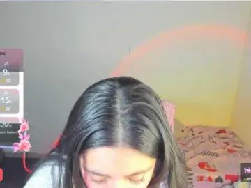 LitleMily  live sex cam