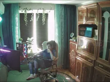 Margarita33  live sex cam