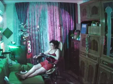 Margarita33  live sex cam