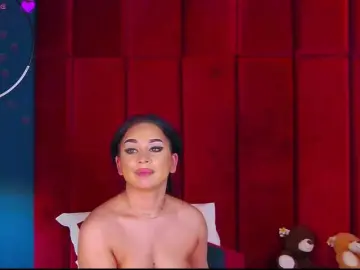 Madylux  live sex cam