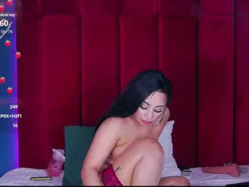 Madylux  live sex cam