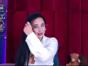 Madylux  live sex cam