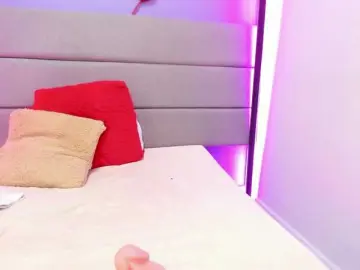 AshleyRobert  live sex cam