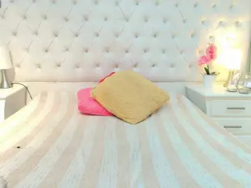 AshleyRobert  live sex cam