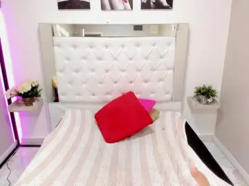 AshleyRobert  live sex cam