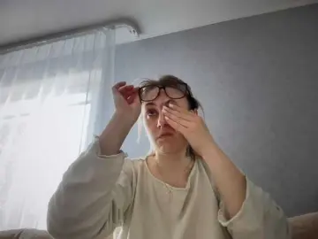 NikesPretty  live sex cam