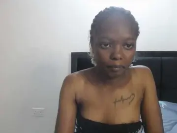 Paradisedoll  live sex cam