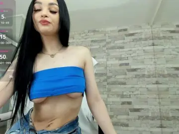 Peanaughty  live sex cam