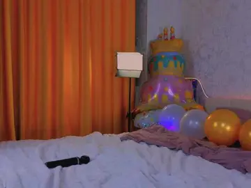 RenaWong  live sex cam