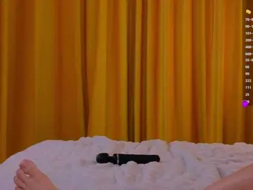 RenaWong  live sex cam