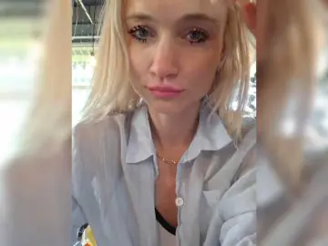 AlinaLoves  live sex cam