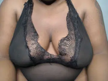 AssBosset  live sex cam