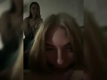 Lisa-42  live sex cam