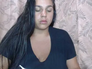 Mariaarredond  live sex cam