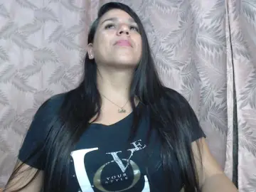 Mariaarredond  live sex cam