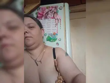 Marischka87  live sex cam