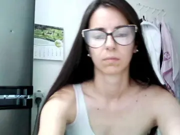 Maya22  live sex cam