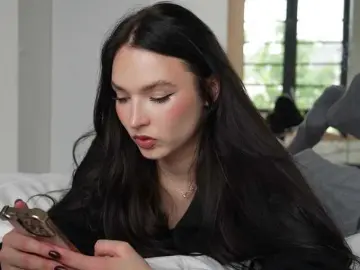 Merrimarina  live sex cam
