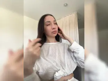 MiLaHHa  live sex cam