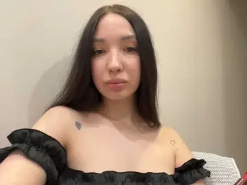 MiLaHHa  live sex cam