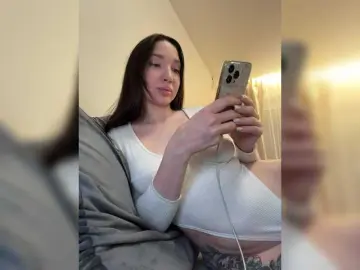 MiLaHHa  live sex cam