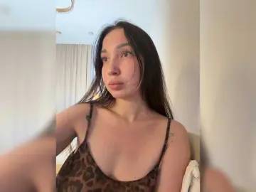 MiLaHHa  live sex cam