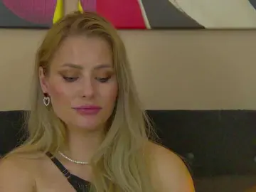 MisshaNight  live sex cam