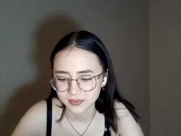 MyrleHenggeler  live sex cam