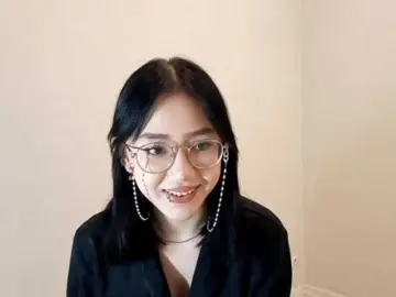 MyrleHenggeler  live sex cam