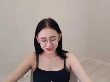 MyrleHenggeler  live sex cam