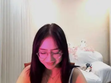 MyrleHenggeler  live sex cam
