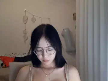 MyrleHenggeler  live sex cam