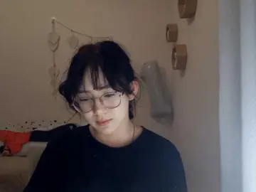 MyrleHenggeler  live sex cam
