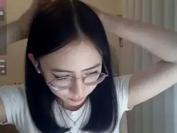 MyrleHenggeler  live sex cam
