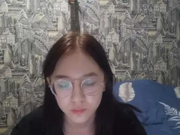 MyrleHenggeler  live sex cam