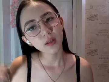 MyrleHenggeler  live sex cam