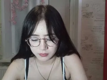 MyrleHenggeler  live sex cam