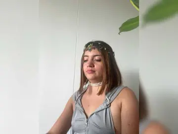Scarletgrey  live sex cam
