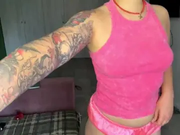 Babycrazy  live sex cam