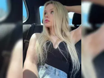 X-NaStyA-x  live sex cam
