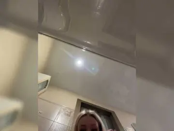 X-NaStyA-x  live sex cam