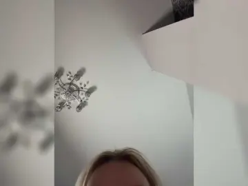 X-NaStyA-x  live sex cam