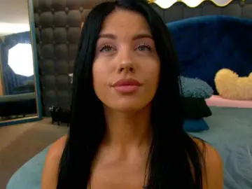 LeyaCass  live sex cam