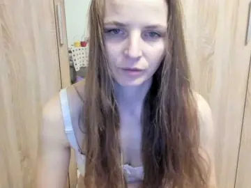 Lulu-Erotica  live sex cam